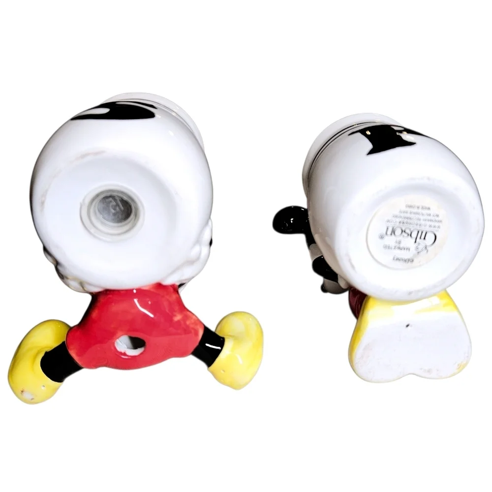 Disneyana Collectible Mickey Mouse Salt & Pepper Shaker Set Gibson Retro Pie Eye